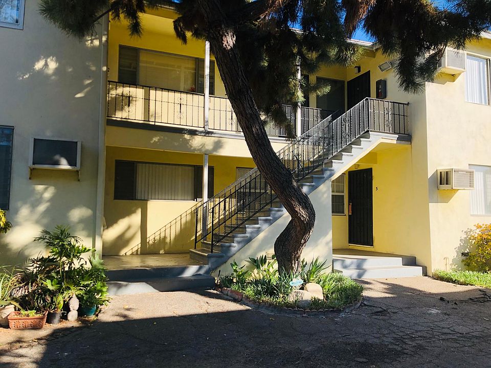 1st image of 6650 Woodman Ave APT 3