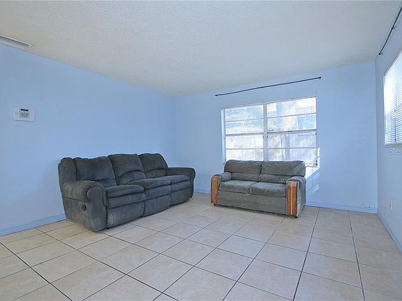 3rd image of 15502 Morgan St