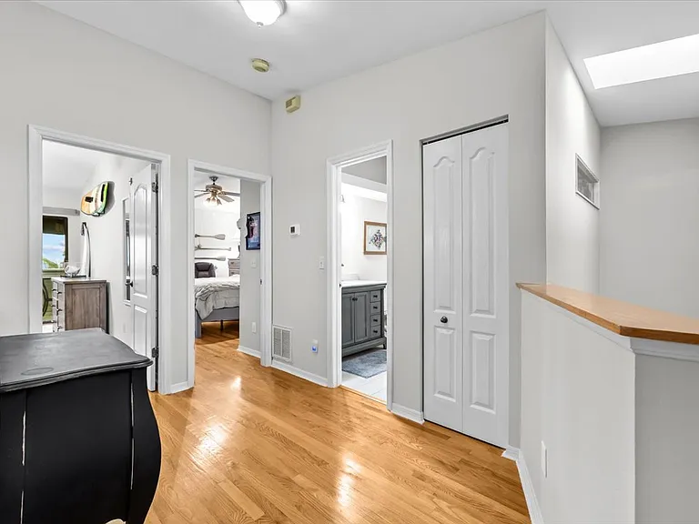 2392 Hanover Dr — Photo 30