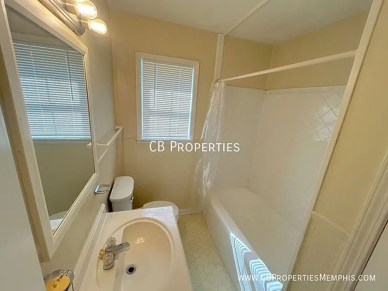 2158 Pueblo Ave — Photo 9