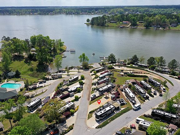 2nd image of 72 Flicker Dr