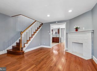 7046 Clover Ln, Upper Darby, PA 19082