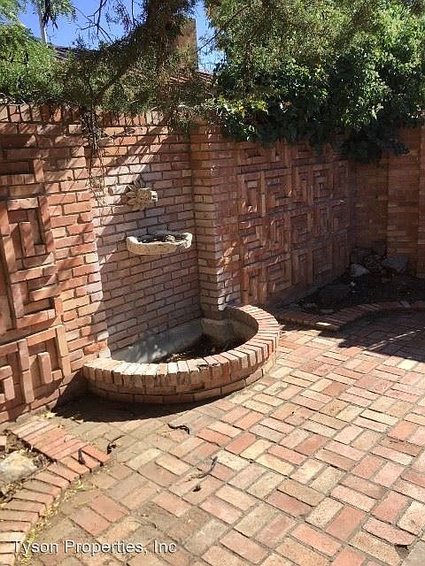 1st image of 5717 Gilmer Pl NE