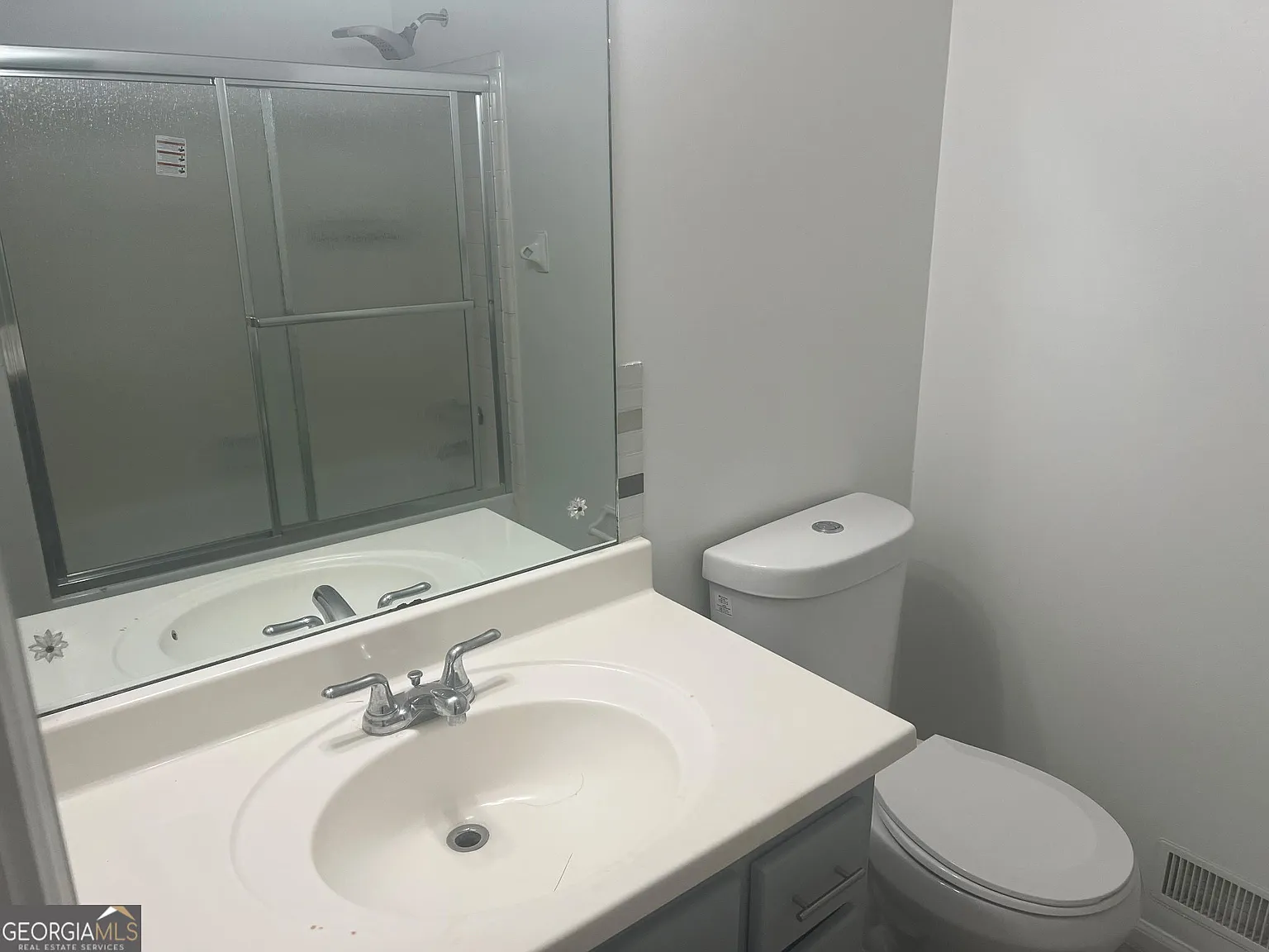 2 bed, 2.5 bath, 1452 sqft, $1,700 — Photo 4