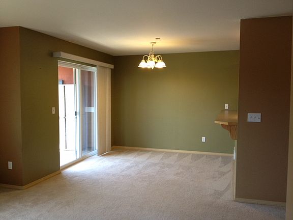 5th image of 1700 SW Mulberry Pl APT A301