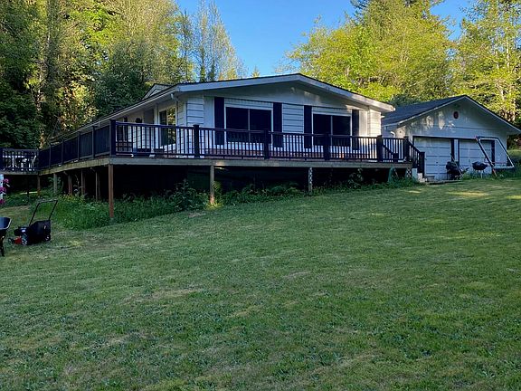 4th image of 5385 Salmon River Hwy