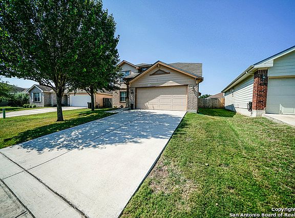 2nd image of 3913 Wensledale Dr
