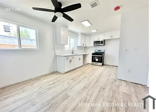 5718 S Manhattan Pl — Photo 4