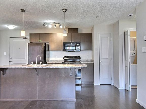 4th image of 344 Windermere Rd NW #324