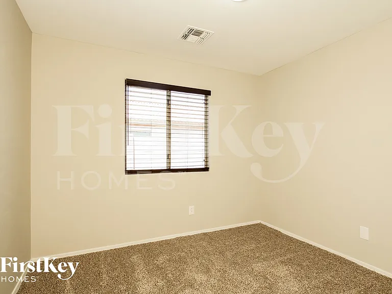 7221 W Marlette Ave — Photo 11