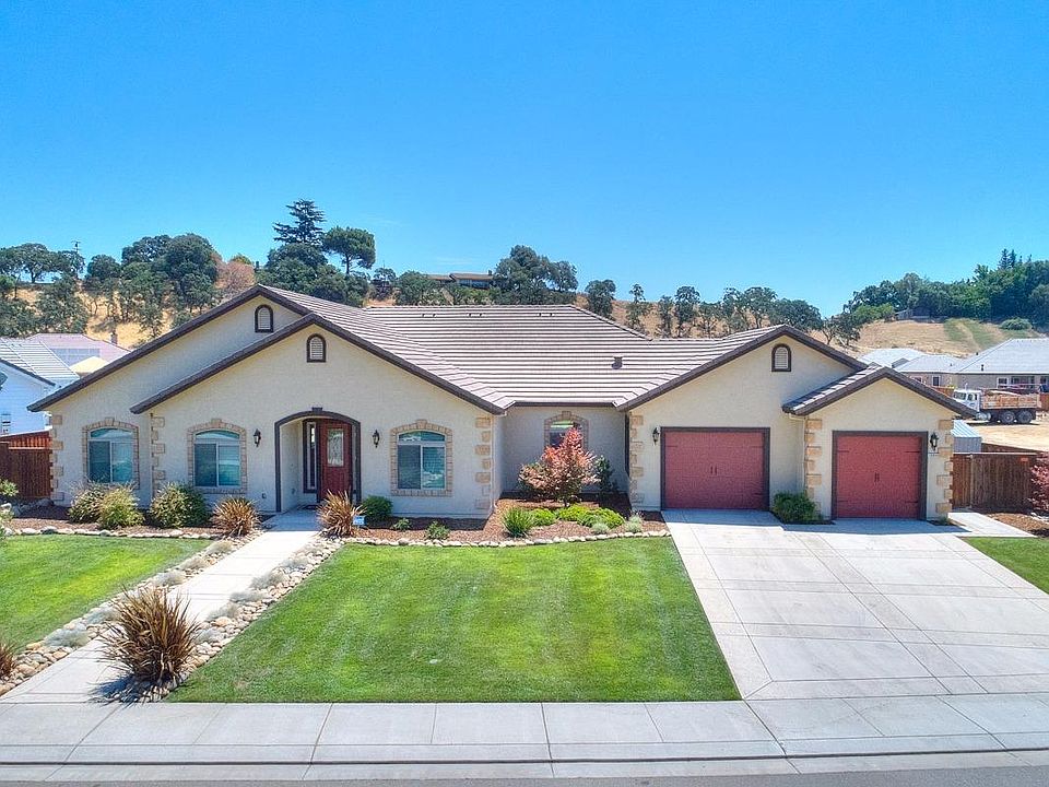 1st image of 10908 Goldsborough Cir