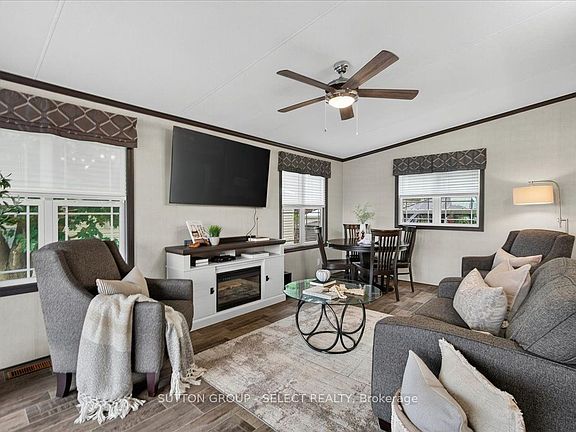 2nd image of 8685 Rock Glen Rd #415