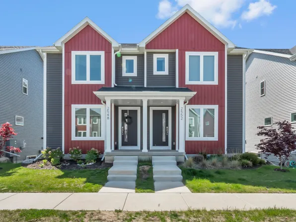 2548 Spark St, Fitchburg, WI 53711