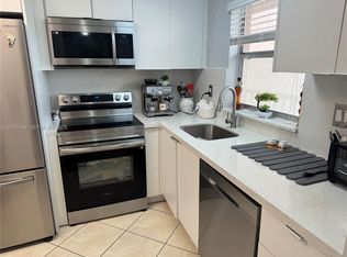 Sunrise Lakes, Sunrise, FL 33322