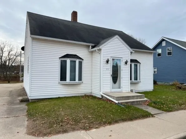 404 E Main St, Gillett, WI 54124