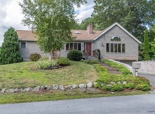 121 Page Rd, Bedford, MA 01730