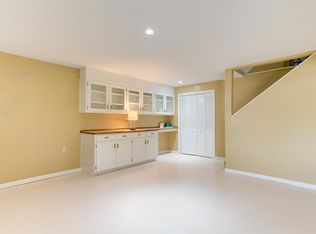 12027 Hemlock St, Overland Park, KS 66213