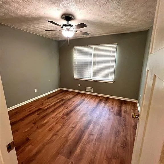 2768 Majestic Cir — Photo 6