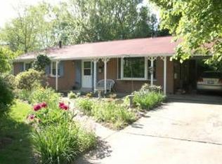 11614 Deborah Dr, Potomac, MD 20854