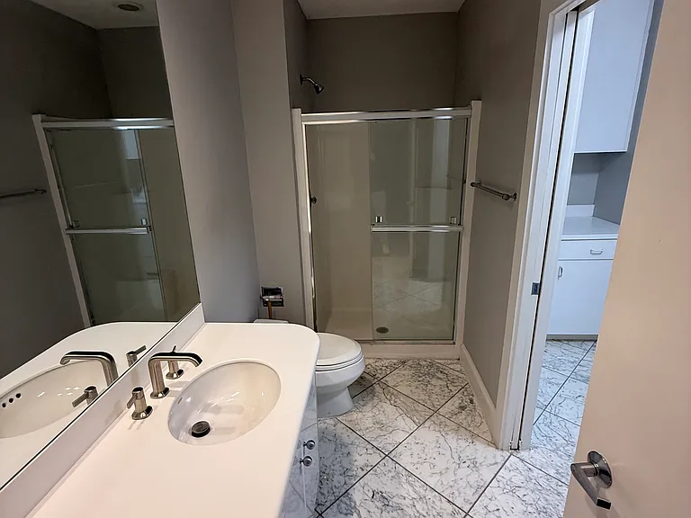 8030 Walinca Ter — Photo 11