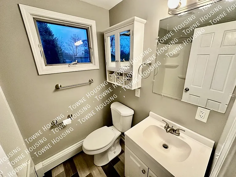 757 Remington Dr #1 — Photo 10