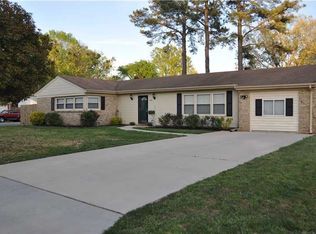 500 S Kings Point Rd, Virginia Beach, VA 23452
