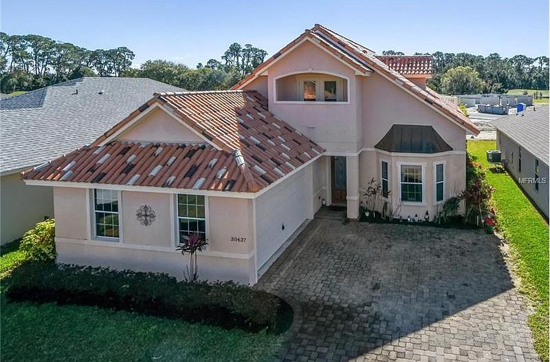1st image of 30437 Island Club Dr