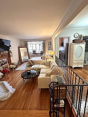 3rd image of 29 W 65th St APT 5G