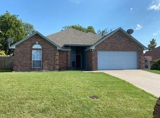 1521 Shadow Run, Weatherford, TX 76086