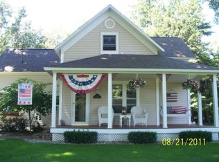 8877 Indian Bay Rd, Montague, MI 49437