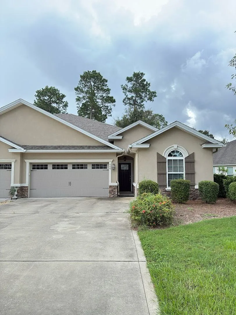 600 Eagle Blvd — Photo 1