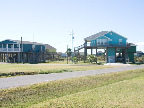 3rd image of 971 Seadrift Dr