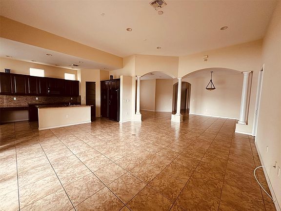 4th image of 2386 Bellarosa Circle
