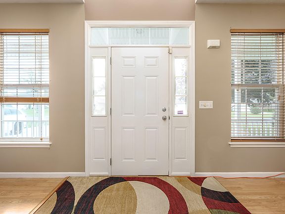 4th image of 3955 Country Meadows Dr