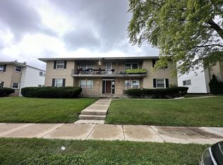 8633 W Fond Du Lac Ave, Milwaukee, WI