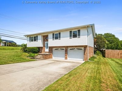 102 Moorefield Pl, Scott Depot, WV, 25560