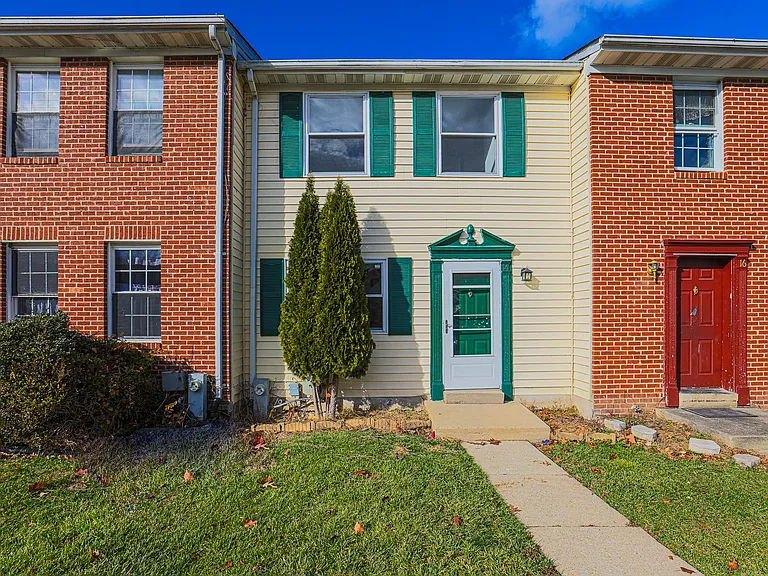 14 Luffing Ct — Photo 5