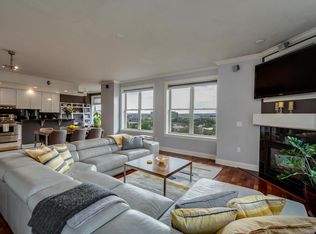 360 W Washington Ave UNIT 815, Madison, WI