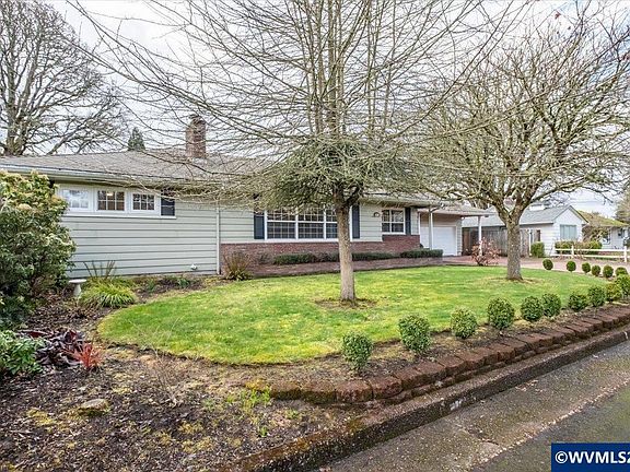 2nd image of 1430 City View Pl SW