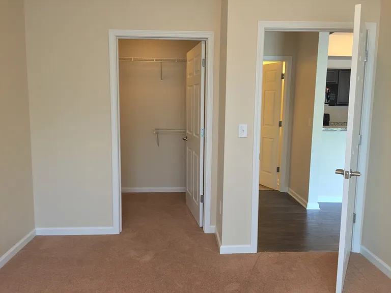 The Gateway Apartments — Photo 30