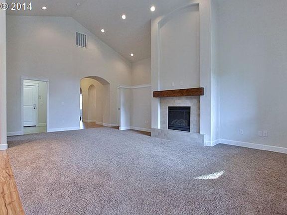 5th image of 4701 NE 118th Ct