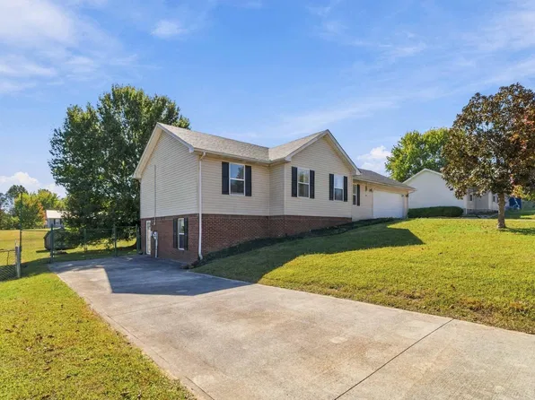254 Canterbury Dr, Science Hill, KY 42553