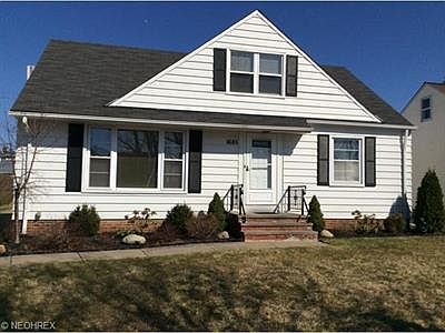 1st image of 1685 Gilbert Dr