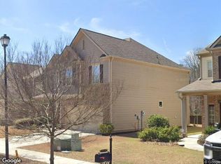 740 Collingsworth Ln, Lawrenceville, GA 30043
