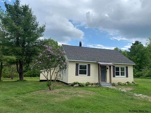 2nd image of 12 Filkins Ln