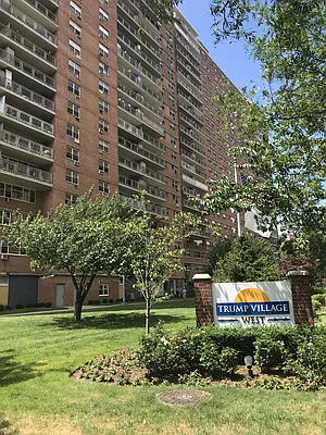 Sold by Mill Realty Group Inc. | media 4