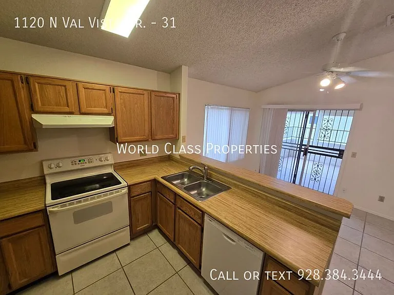 1120 N Val Vista Dr #31 — Photo 7