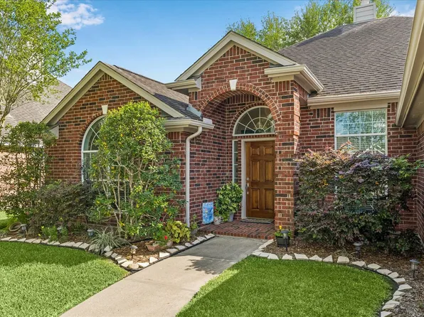 4505 Weathersfield Ct, League City, TX 77573