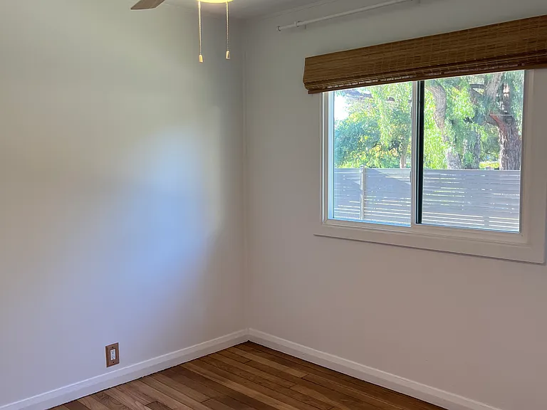 4229 Cordelle Ln — Photo 32