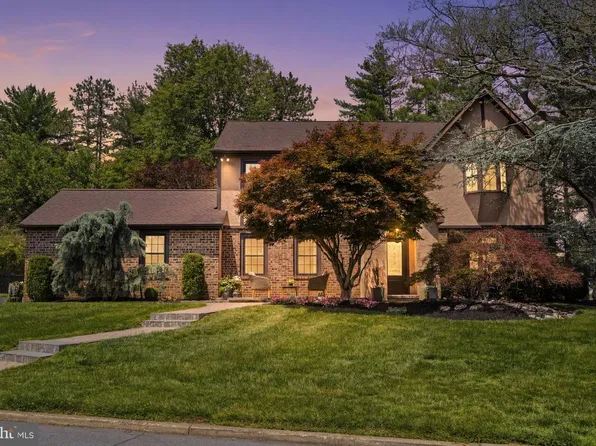 3694 Marc Ln, Huntingdon Valley, PA 19006